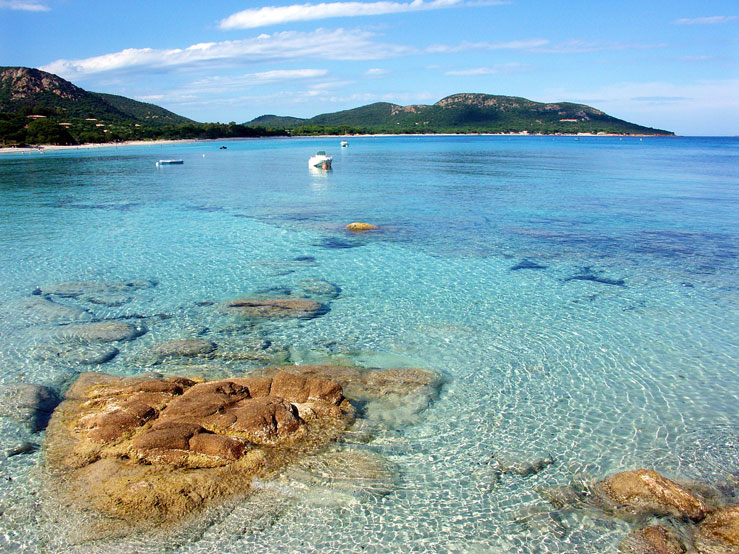 Plage de Palombaggia, Corsica &copy; Steffen Ramsaier Photography / Getty Images