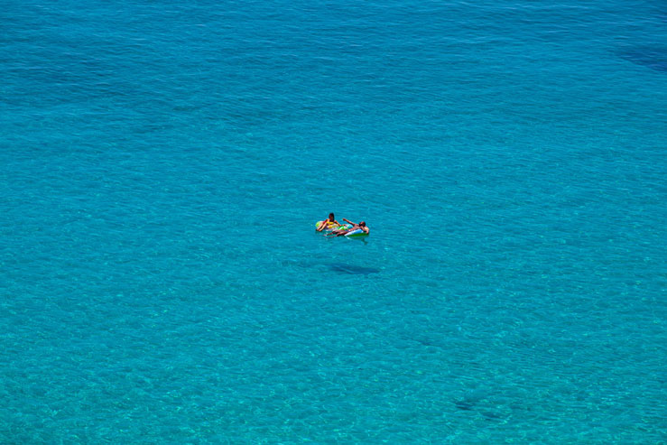 Italy offers a treasure trove of picturesque beaches &copy; Balate Dorin/ Shutterstock