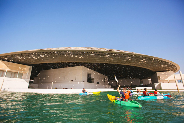 You can now take a kayak tour of Louvre Abu Dhabi &copy; Sea Hawk