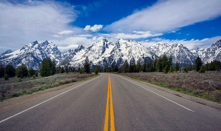 Head to snow-capped peaks in the Rocky Mountains &copy;Jeff R Clow/Getty Images
