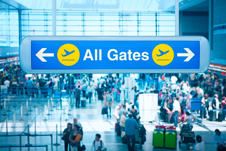 The CDC recommends that international travelers take three COVID-19 tests &copy;Getty Images