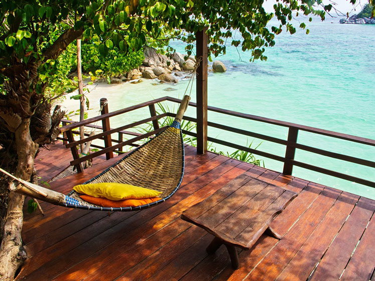 &copy;Shutterstock