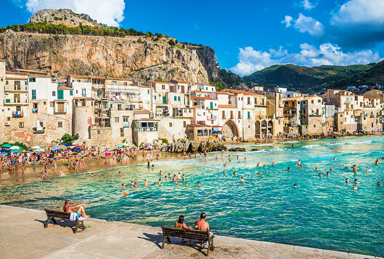 In Sicily, Cefal&ugrave; is trending for all-inclusive travelers &copy; leonori/Shutterstock