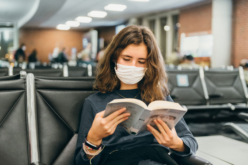 The face mask requirement for airports has been extended through May 3, 2022 &copy; ferrantraite via Getty Images